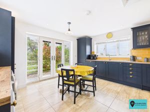 Kitchen/Diner- click for photo gallery